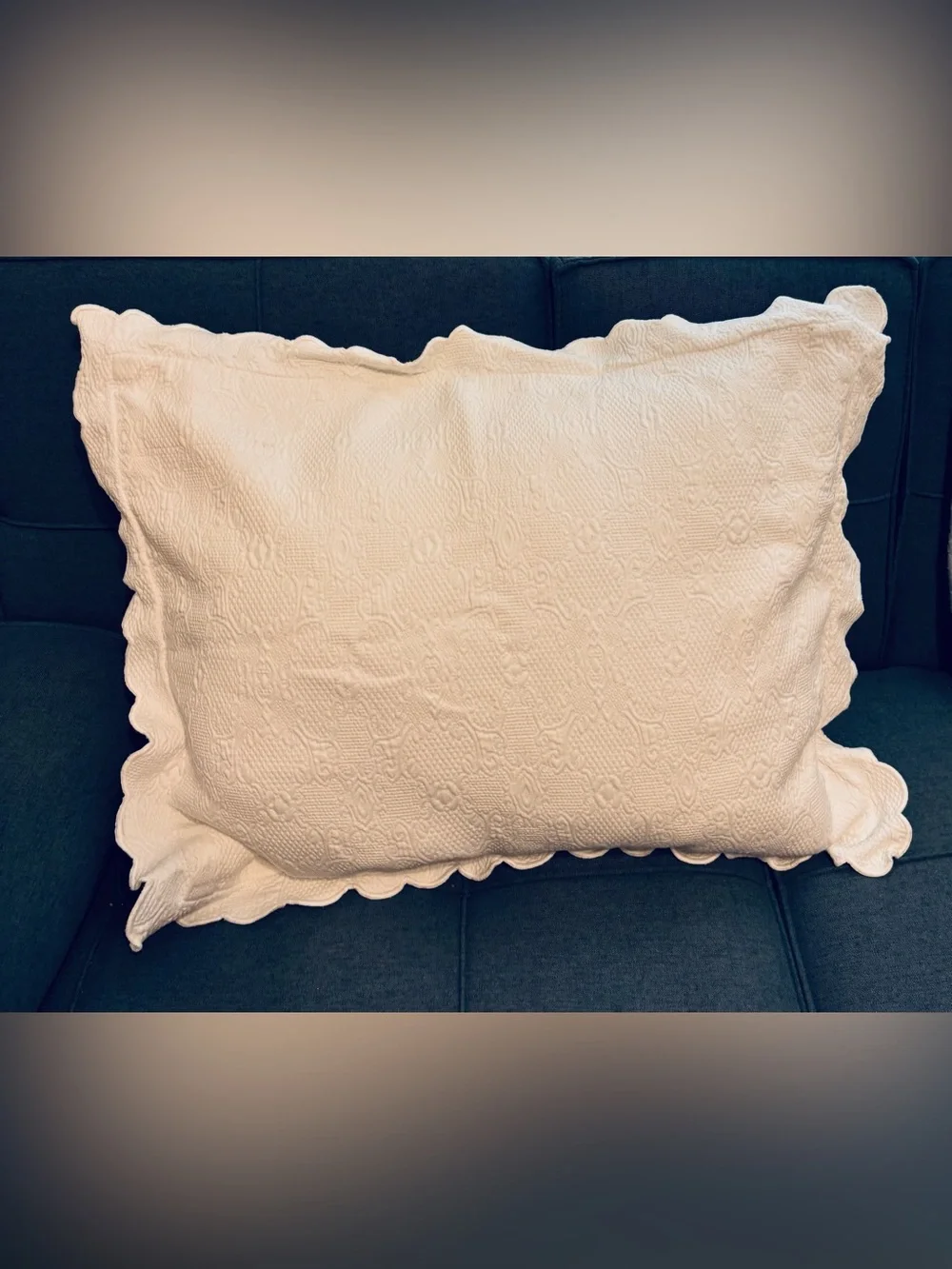2000s  Locama Quilted Pillow Sham Scalloped Edge White Coverlet  27” X 22.5”